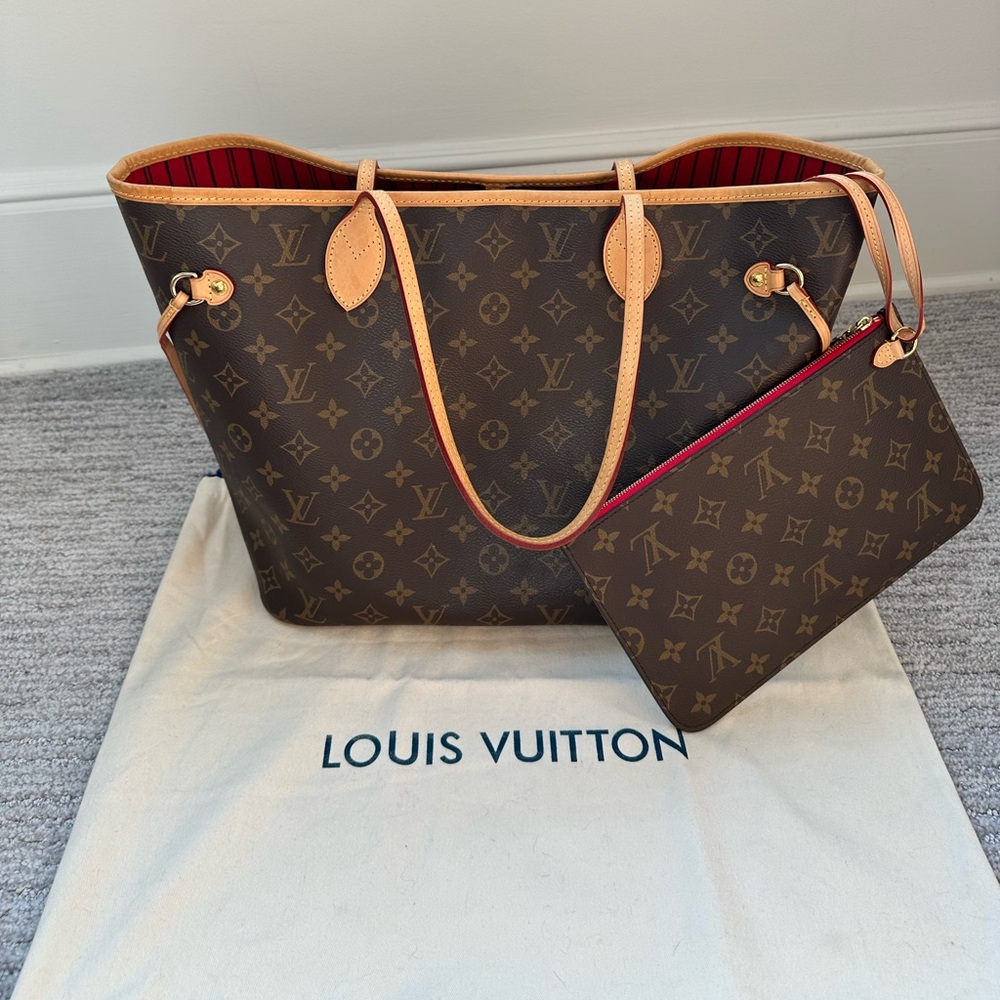 Louis Vuitton Neverfull MM -Cherry Monogram